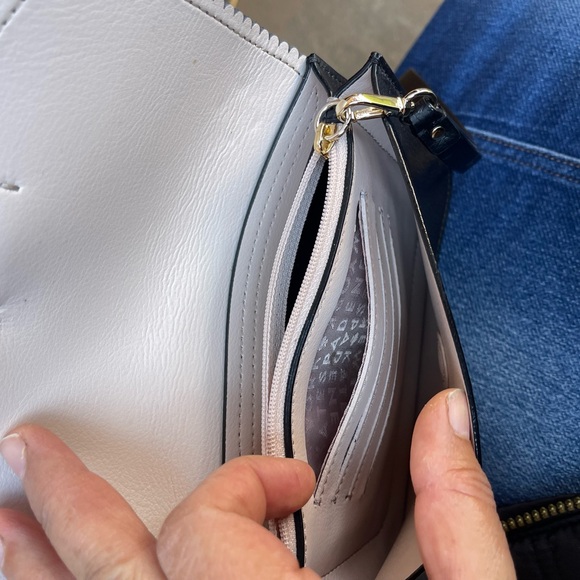Kate Spade ♠️ Black Leather Handbag and matching wallet - Picture 13 of 14